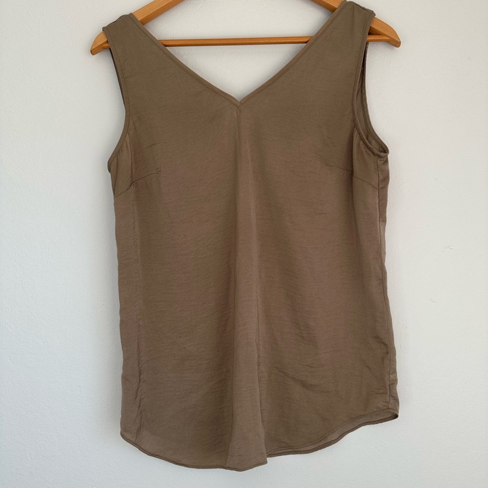 Banana Republic Factory V-Neck Tank Top - Brown greenish.